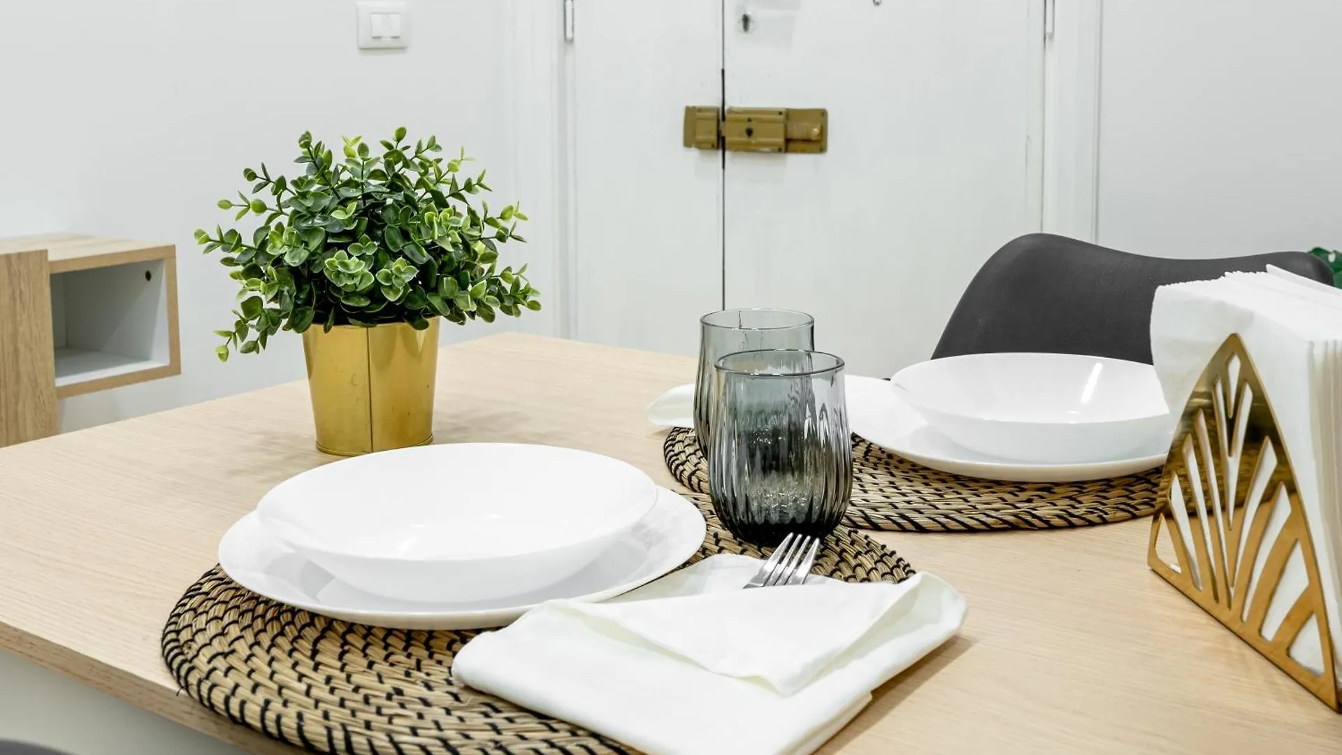 Centocinque Aparthouse - Luxe Rom 0*,